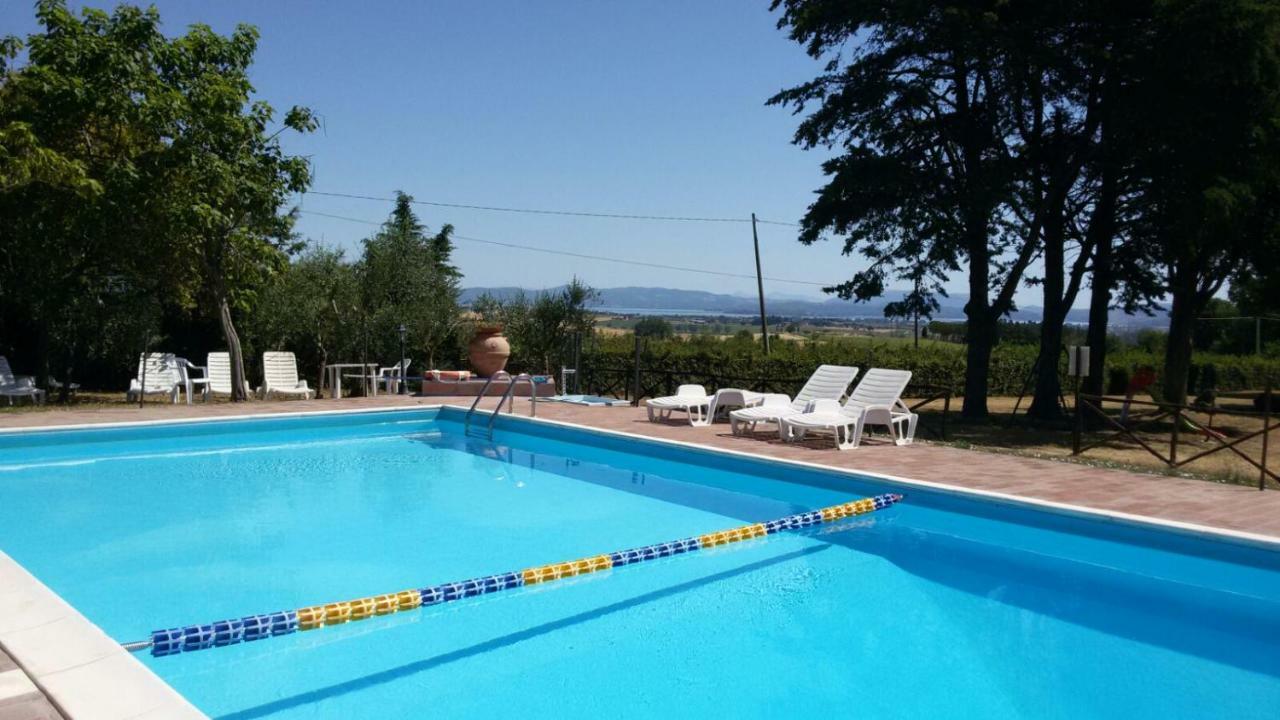 Agritur Villa Osvaldo Castiglione Del Lago Perugia Colazione Piscina Acqua Salata Exterior photo